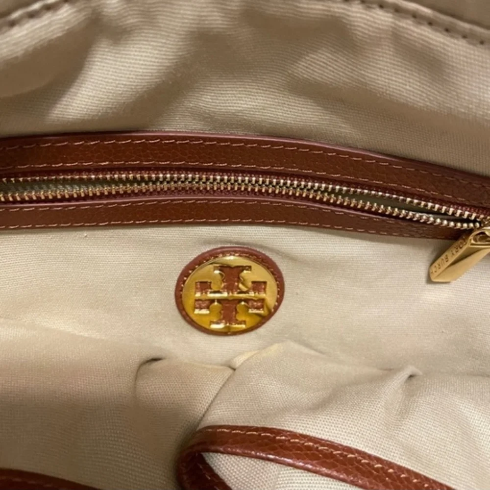 Tory Burch Cognac Jardin Pebbled Leather Tote with Navy Trim